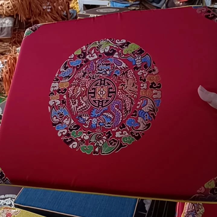 绸缎星****28cm大五龙红色