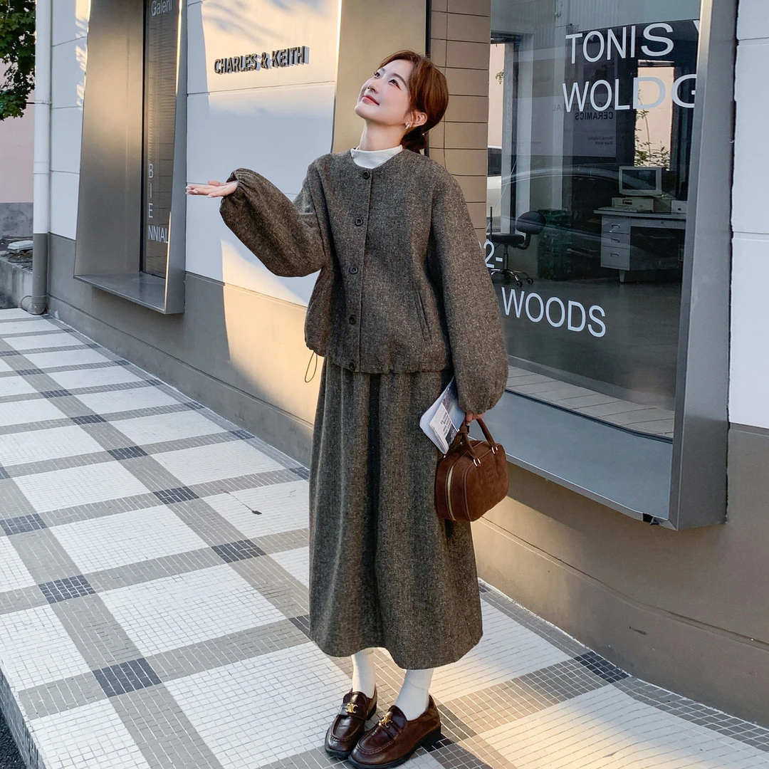 巨好看的秋冬套装裙女2025新款氛围感夹棉羊毛呢外套半身裙两件套