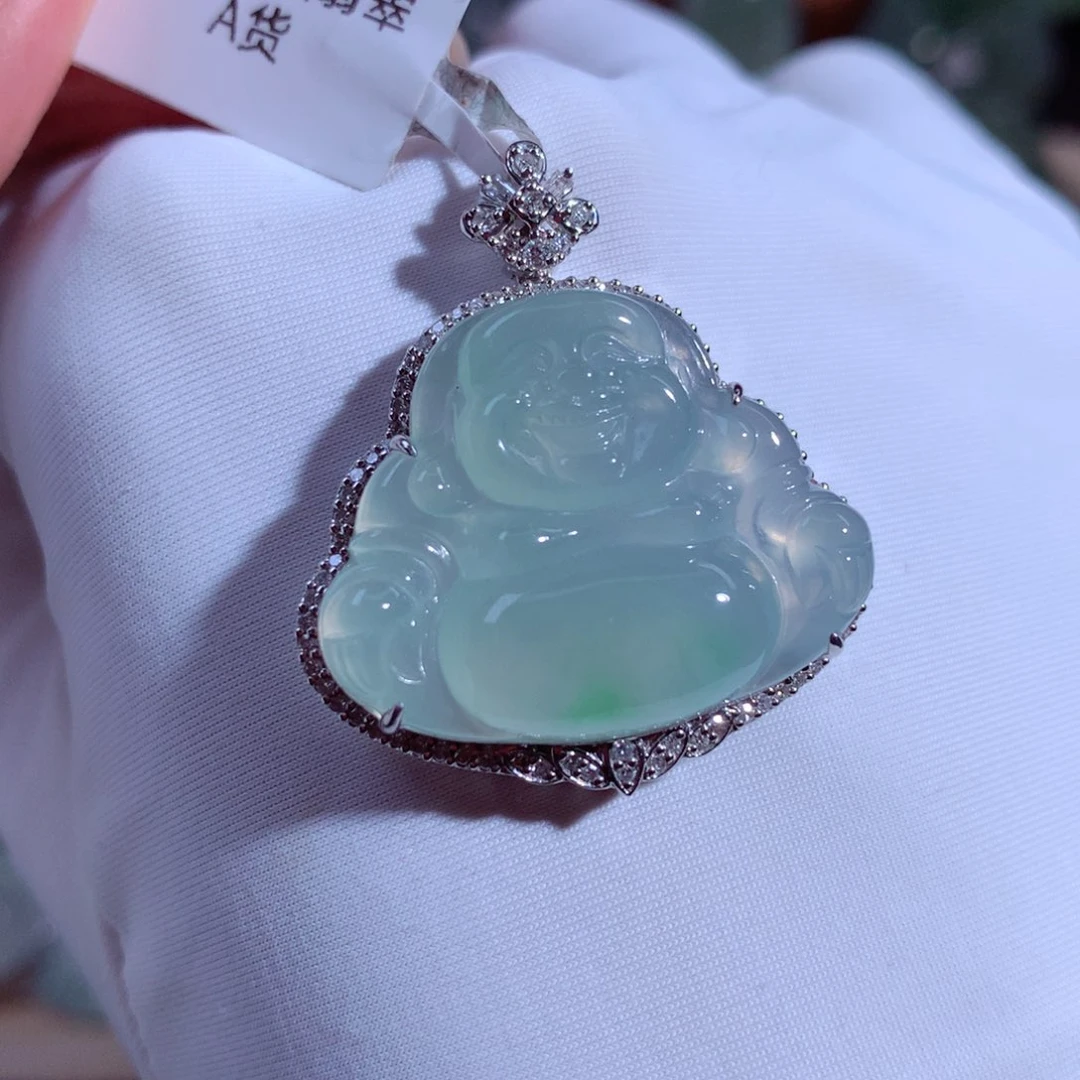 翡翠颈饰18K金镶嵌佛公