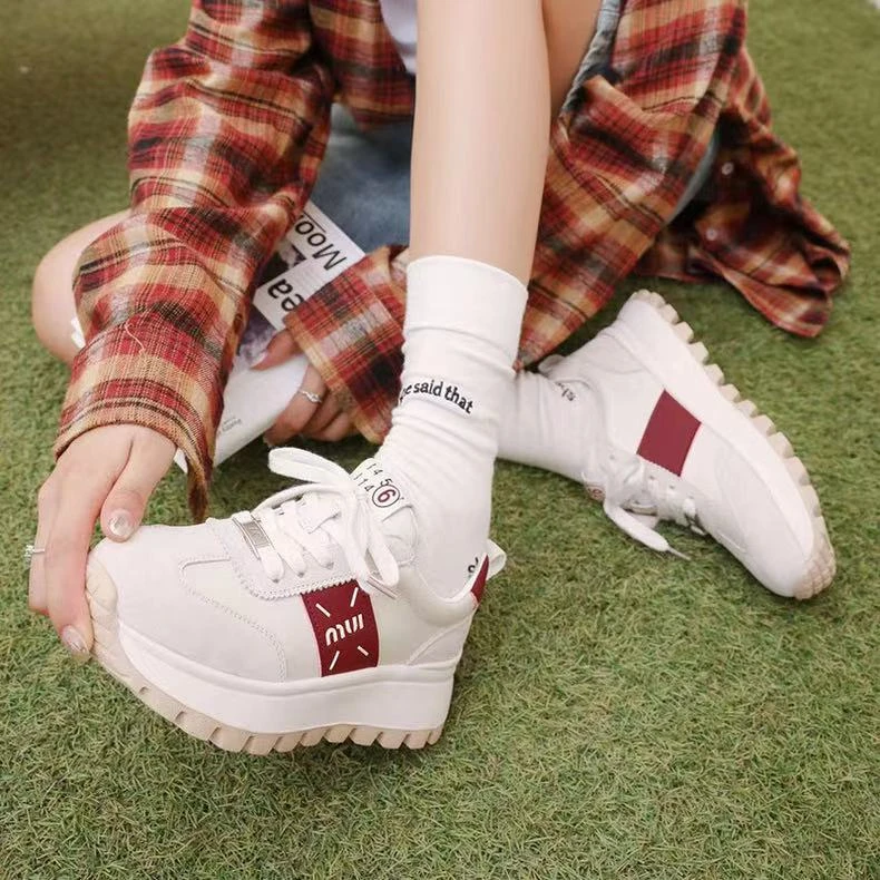 C2203 白红  时尚百搭厚底圆头系带女休闲老爹鞋