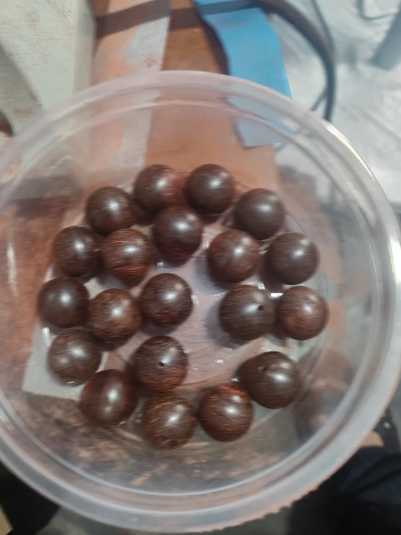 小叶紫檀老料黑飘红高油高密瑕疵珠 1.8 单圈