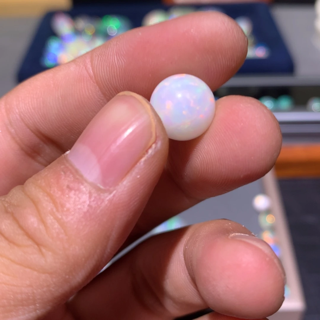 小***甲欧泊未镶嵌欧泊裸石