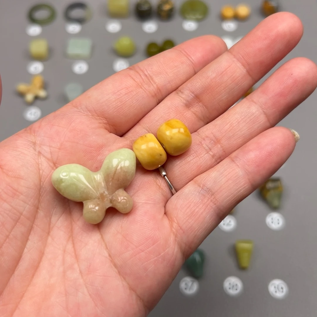 蛇纹石玉未镶嵌颈饰焕****╮