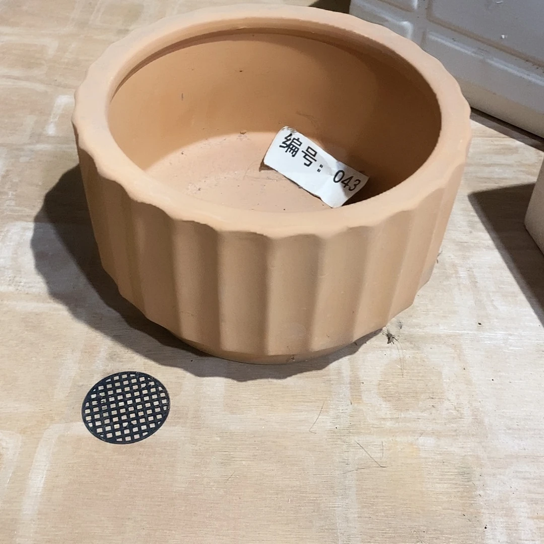 瑕疵红陶20×12-1