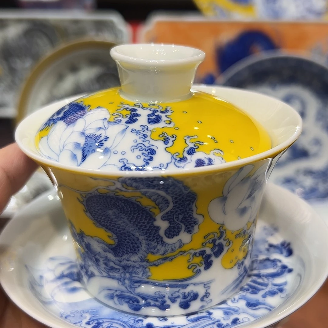 摆件阿*景德镇陶瓷学院等多个高校饿饿节快乐