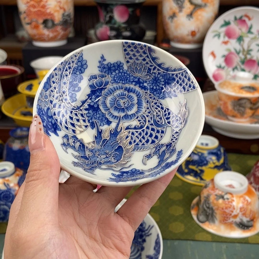 陶瓷的设计师是一个人