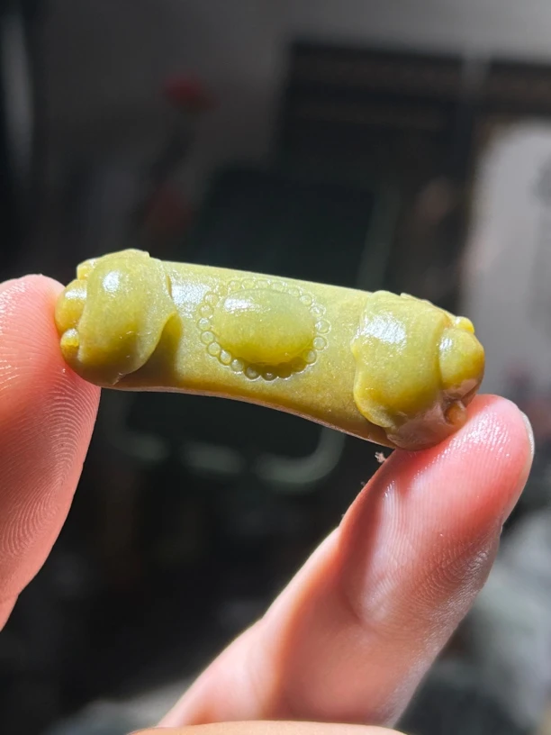 天然缅甸A货翡翠如意毛货买断需抛光