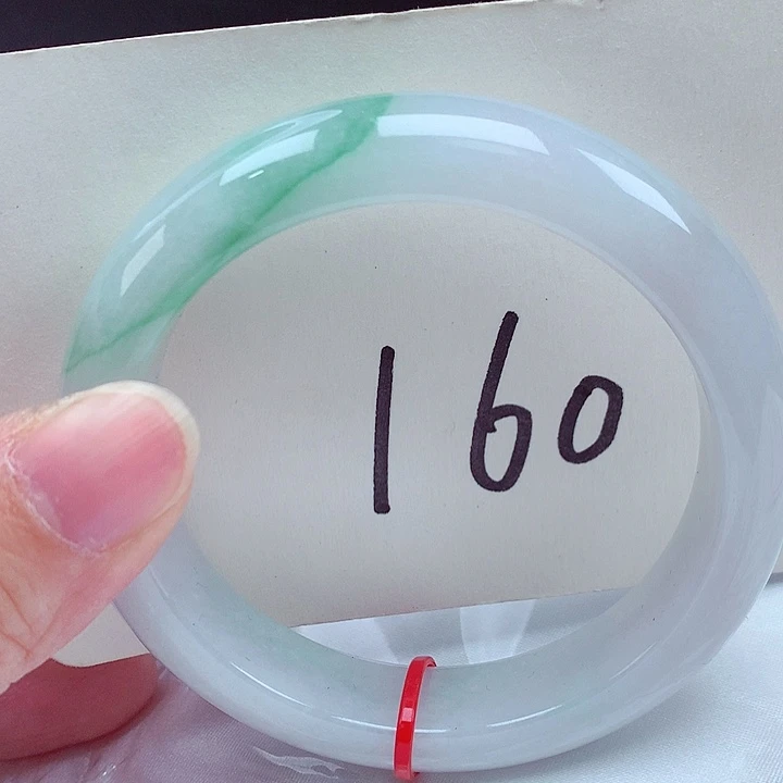 翡翠未镶嵌手镯翡翠