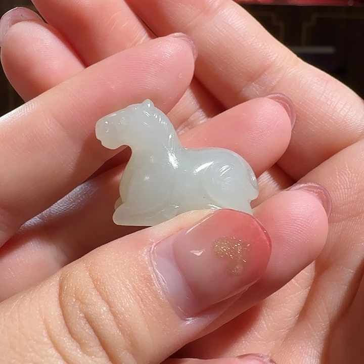 未镶嵌和田玉耳饰