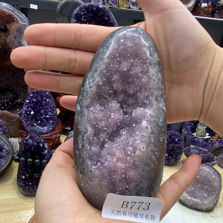 紫晶大型摆件（非配饰）未镶嵌品*
