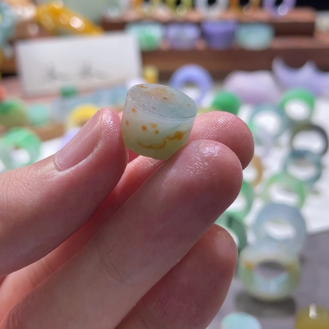 柒***4定制翡翠未镶嵌翡翠
