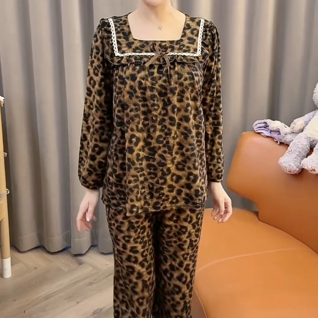 新款睡衣秋冬季磨毛方领蝴蝶结保暖舒适时尚减龄女性大码家居服