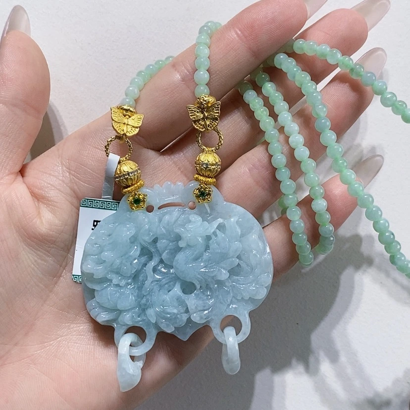 【闪购商品】翡翠未镶嵌颈饰