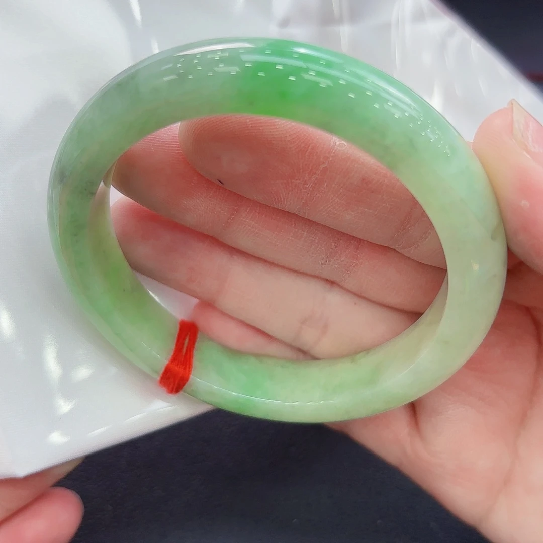 翡翠手镯未镶嵌手镯58.57