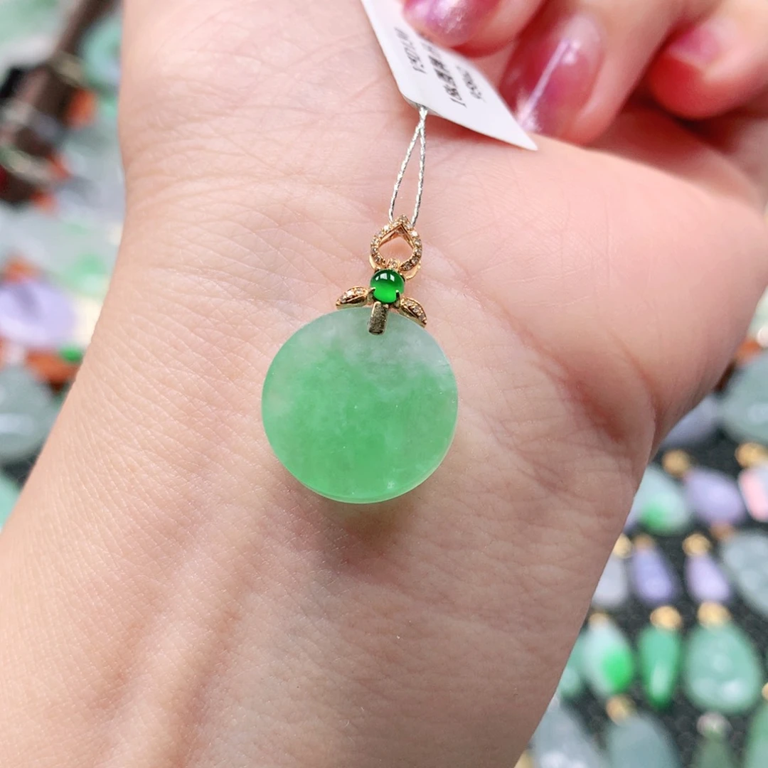 吊坠(不含链)18K金镶嵌翡翠