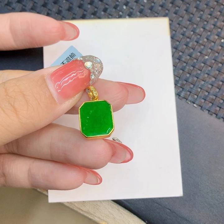 颈饰未镶嵌翡翠天然翡翠