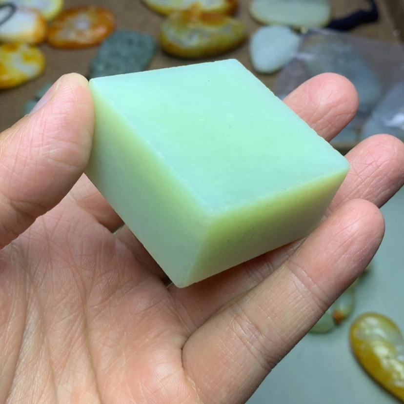 【闪购商品】颈饰未镶嵌和田玉