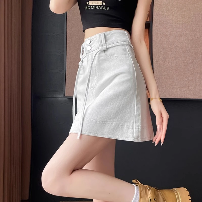 月光灰抽绳牛仔半身裙女2025夏季新款高腰A字版包臀裙防走光短裙