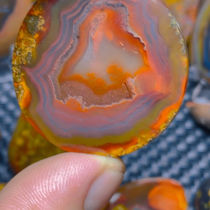 缘***梦玛瑙/玉髓合金战国红