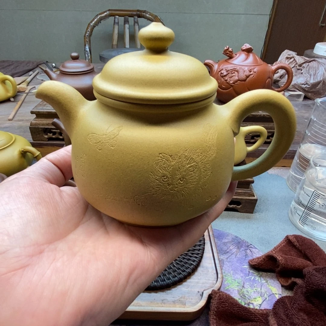 茶壶紫砂得趣壶（原矿本山绿泥260cc）