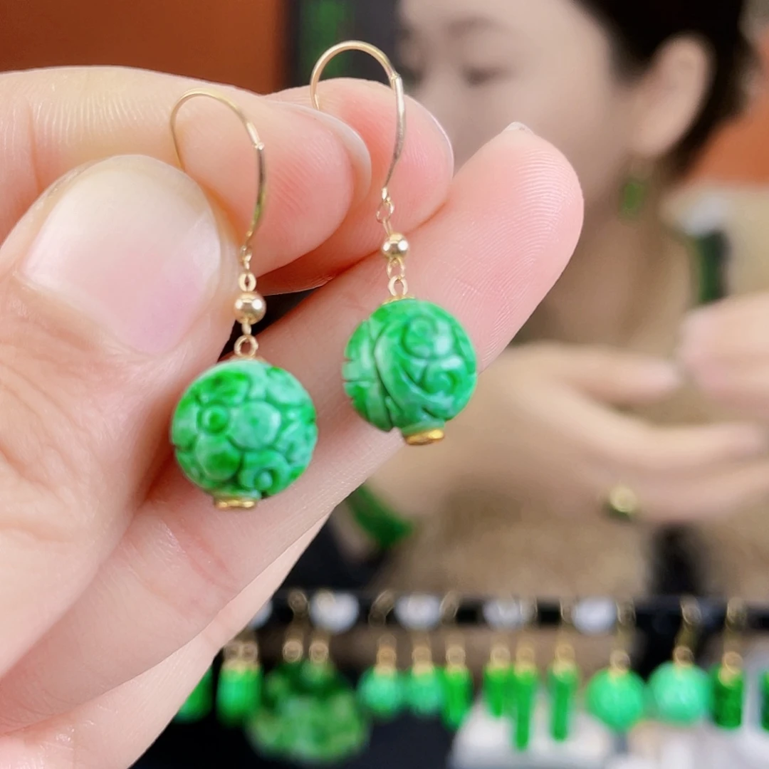 翡翠18K金镶嵌耳饰