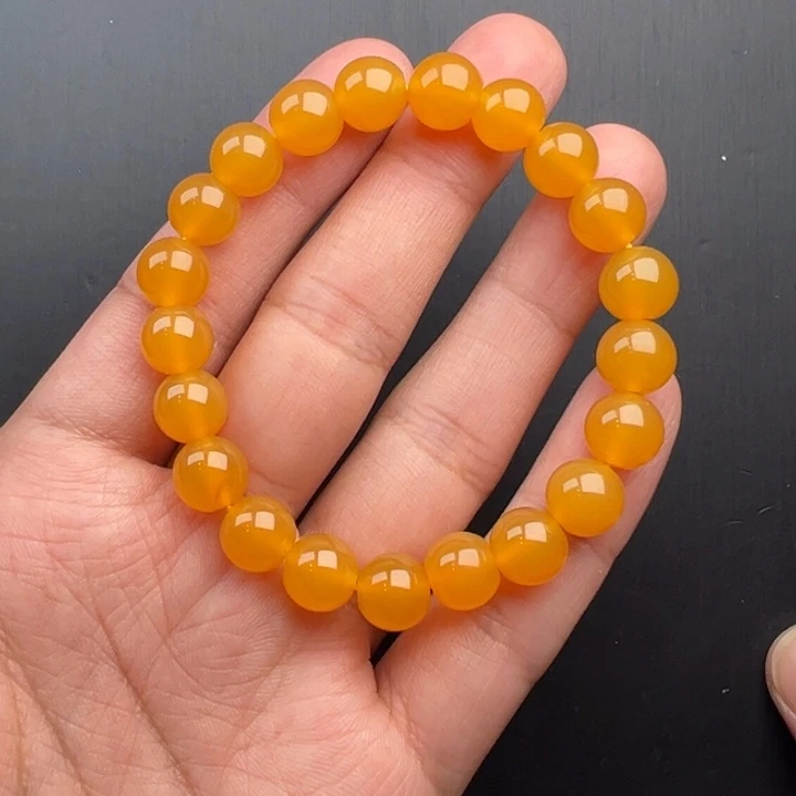 石英质玉（黄龙玉）未镶嵌颈饰