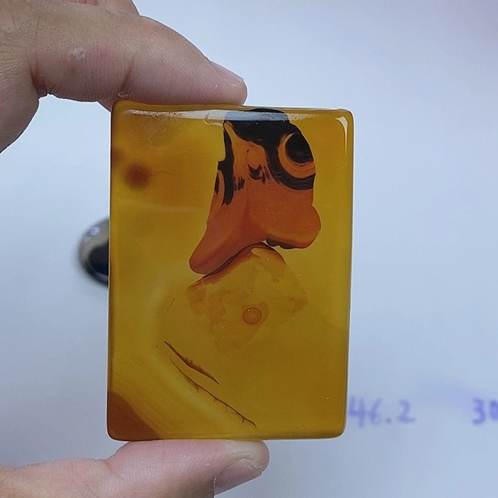 玛瑙/玉髓未镶嵌珠宝半成品