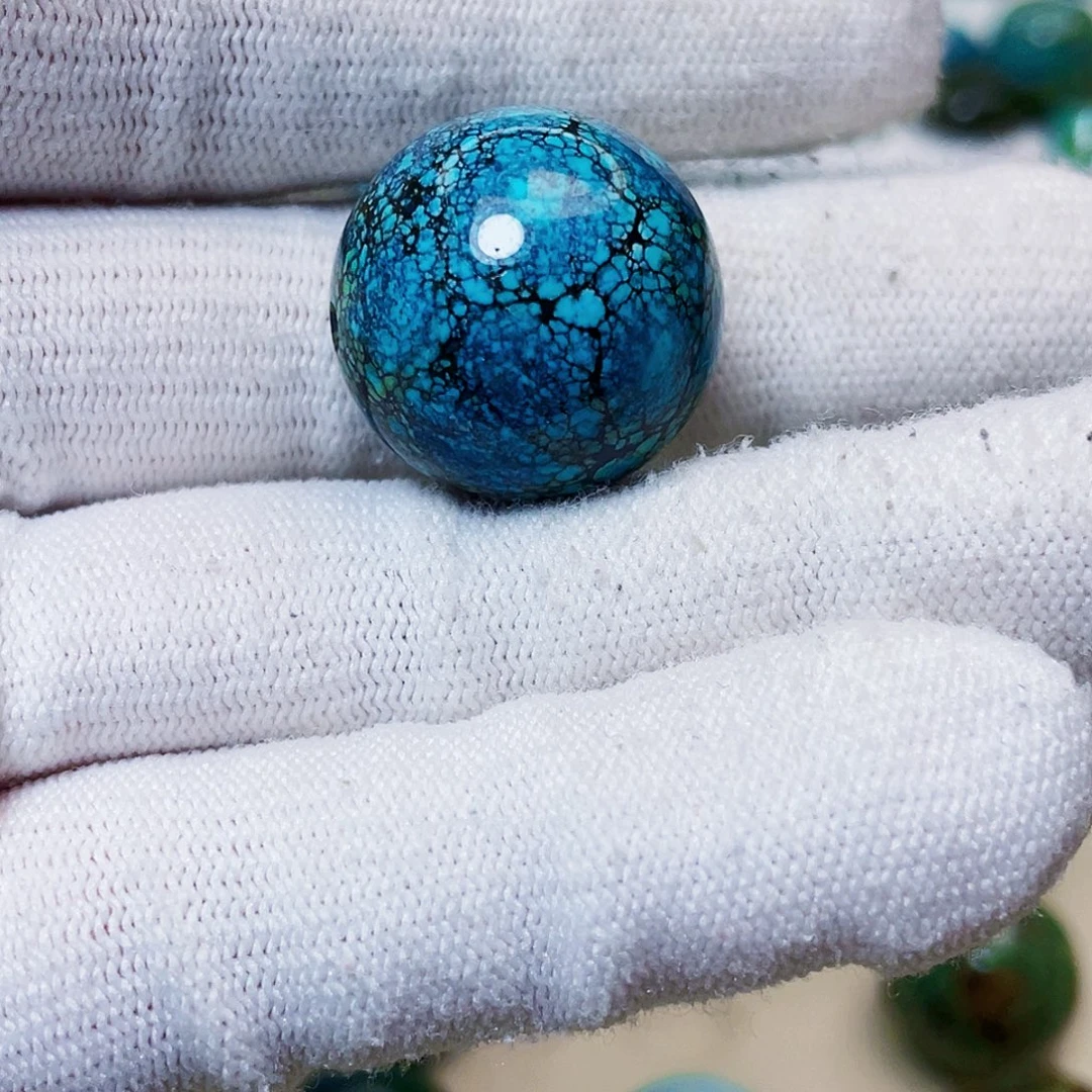 三***手绿松石未镶嵌配饰