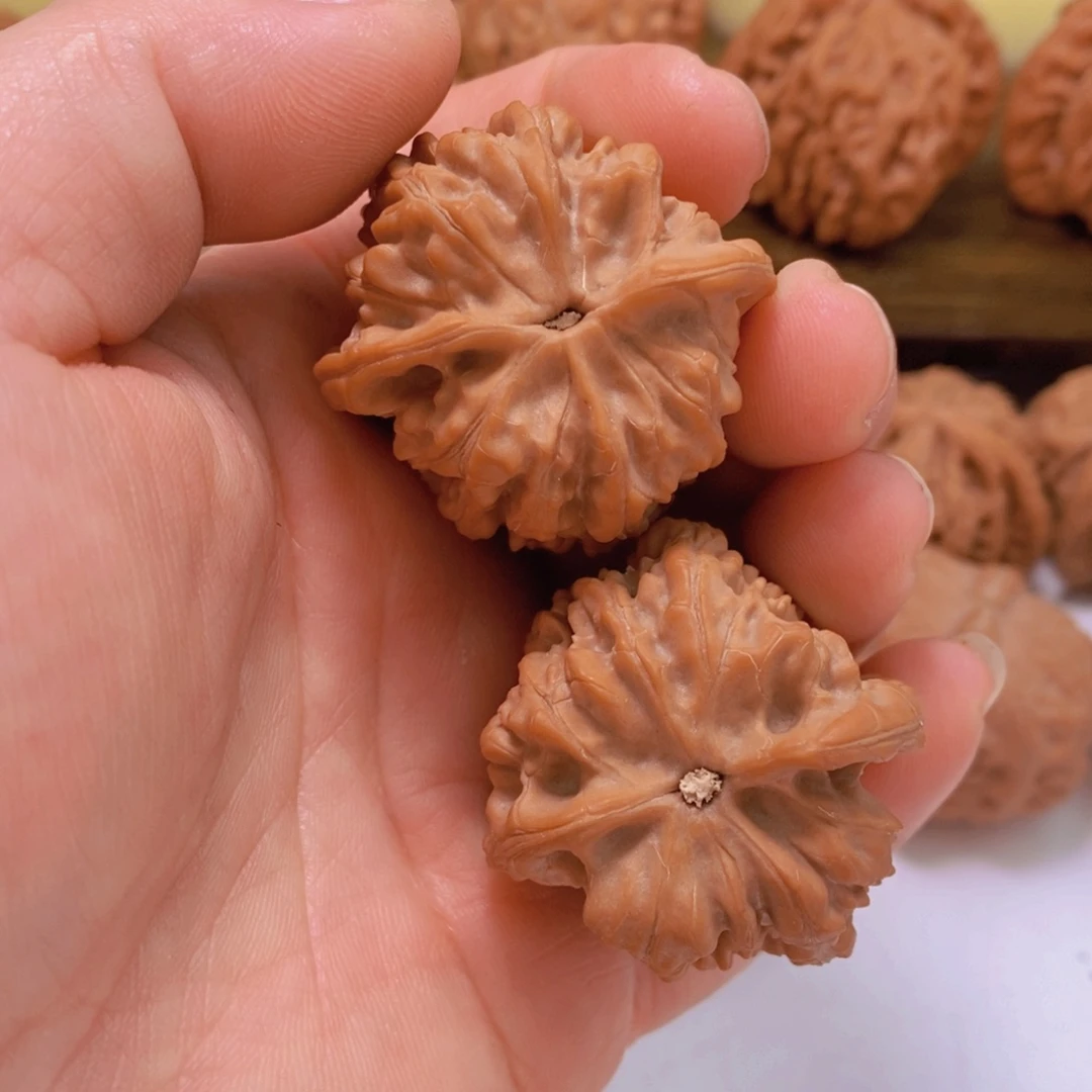 文玩核桃把件淡**生