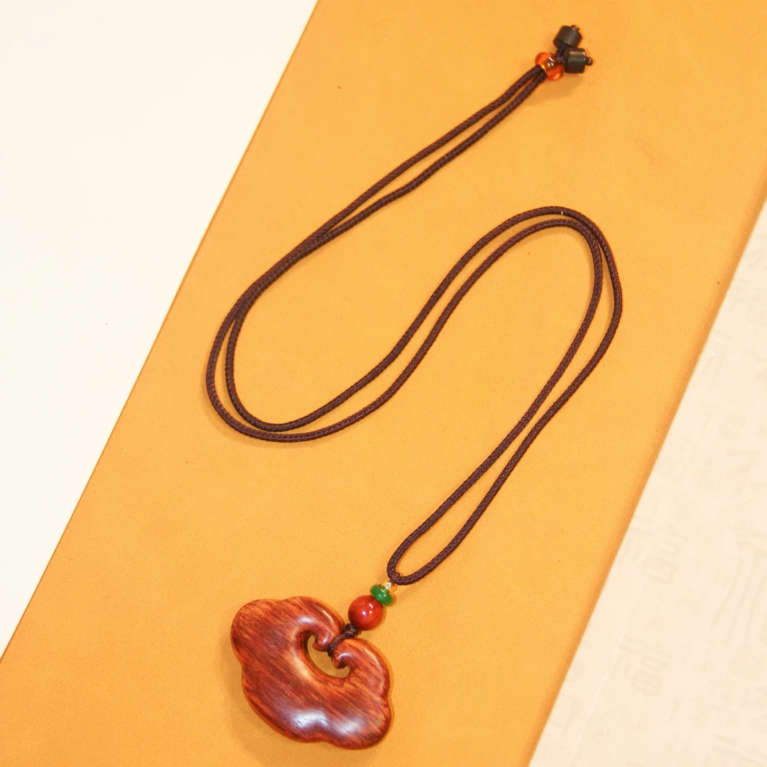 【顺源】降真香红降4.5如意吊坠