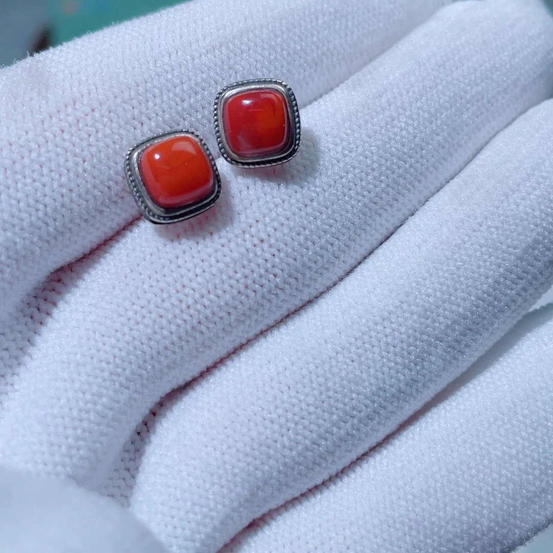 曹***姐南红玛瑙银S925镶嵌珠宝奇石