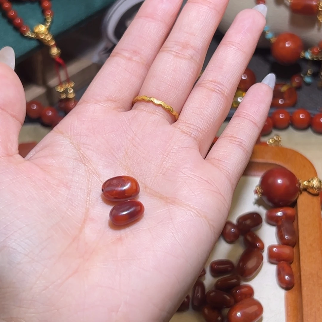 5***u南红玛瑙未镶嵌手串7mm