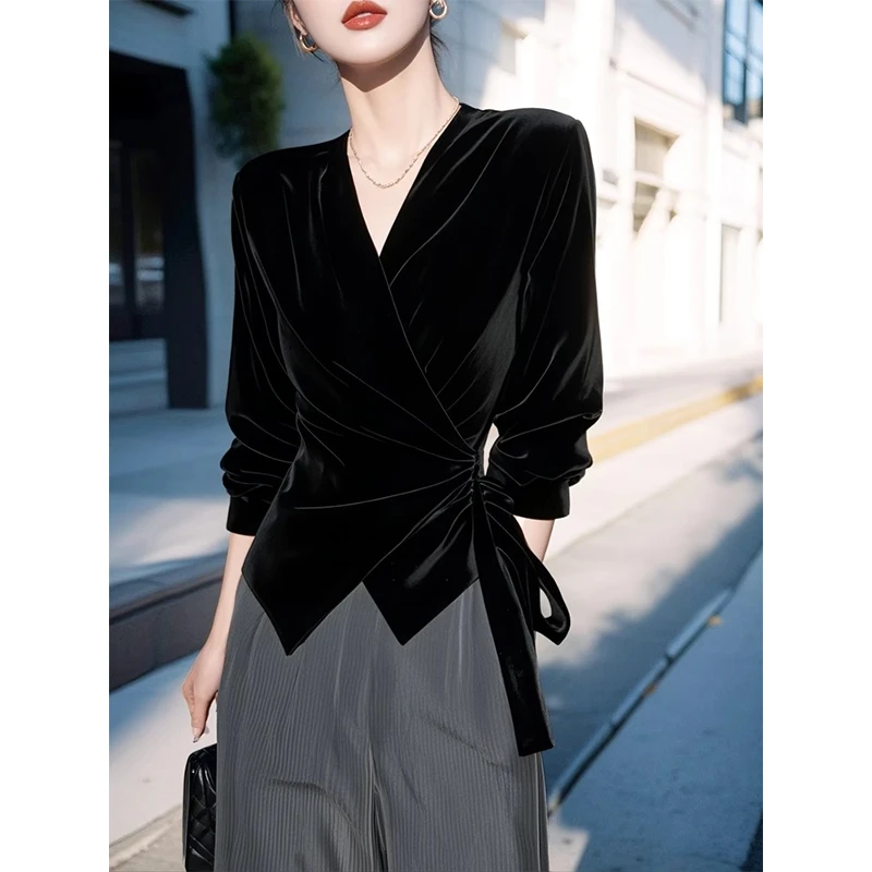设计感小众收腰长袖绝美上衣春秋独特别致黑色v领丝绒衬衫女高级