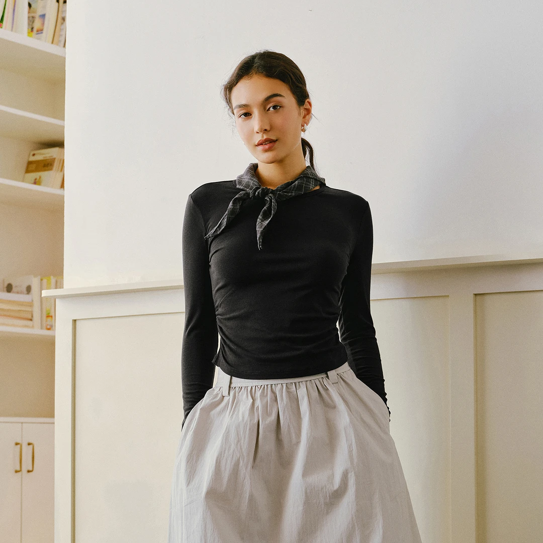 【发热】森马长袖T恤女短款小心机显瘦紧身2025新款抓毛纯色冬装