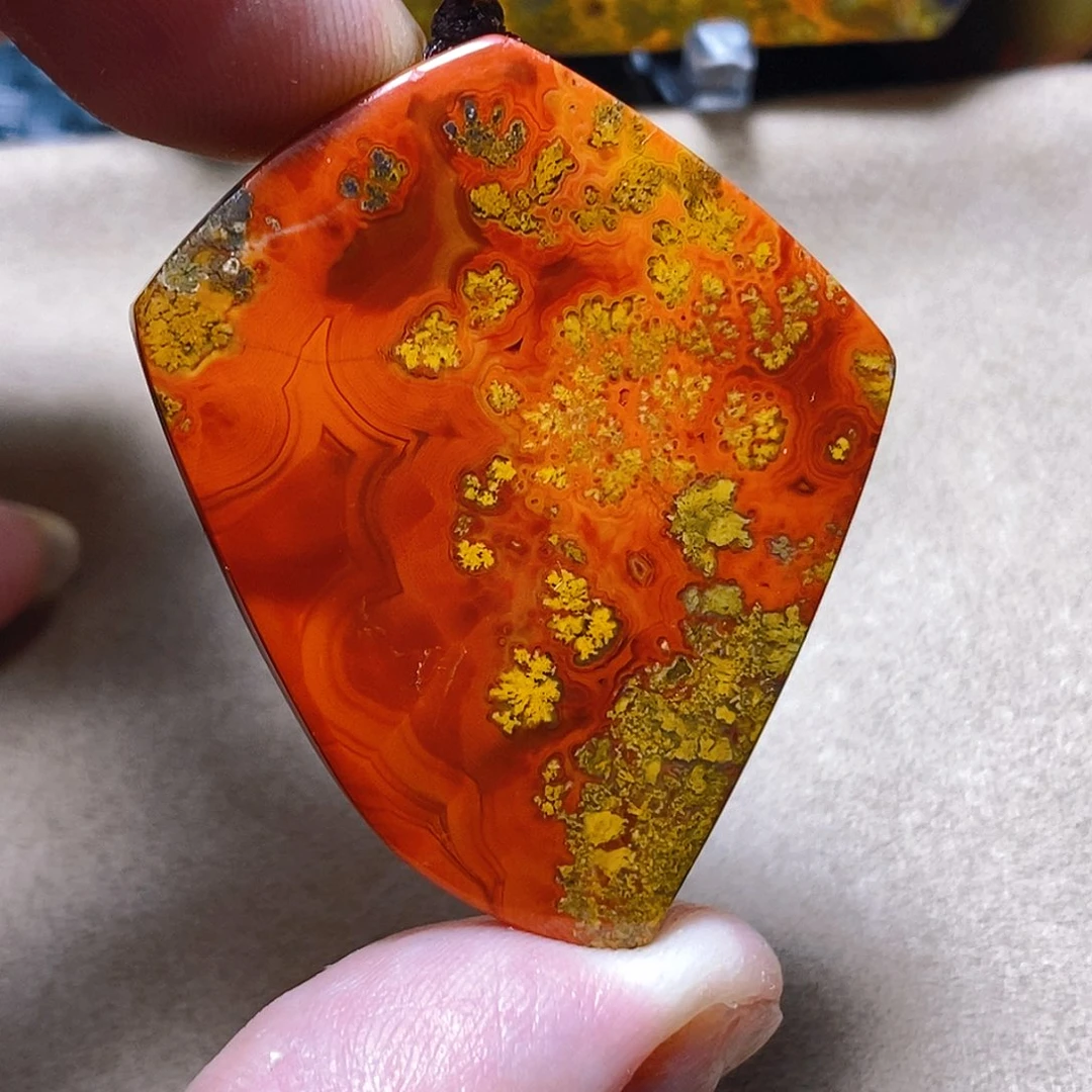 玛瑙/玉髓颈饰未镶嵌风