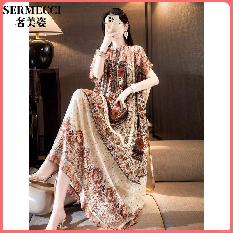 慵懒松弛感遮肚子显瘦2025年夏季碎花民族风阔太太宽松短袖连衣裙