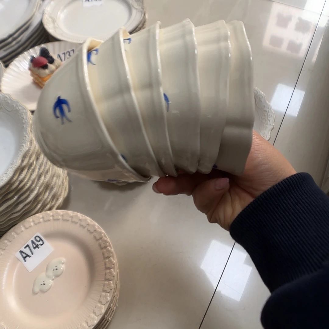 瓷片瑕疵特价陶瓷米饭碗