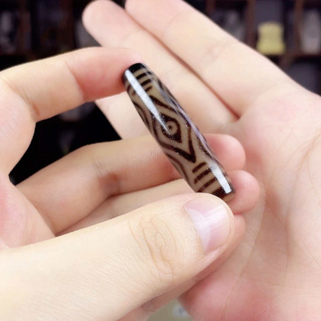 玛瑙/玉髓颈饰合金黑金