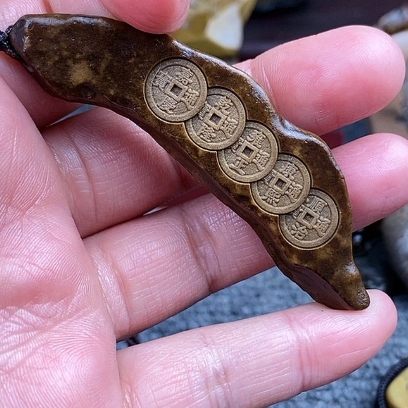 【闪购商品】原石雕刻手把件