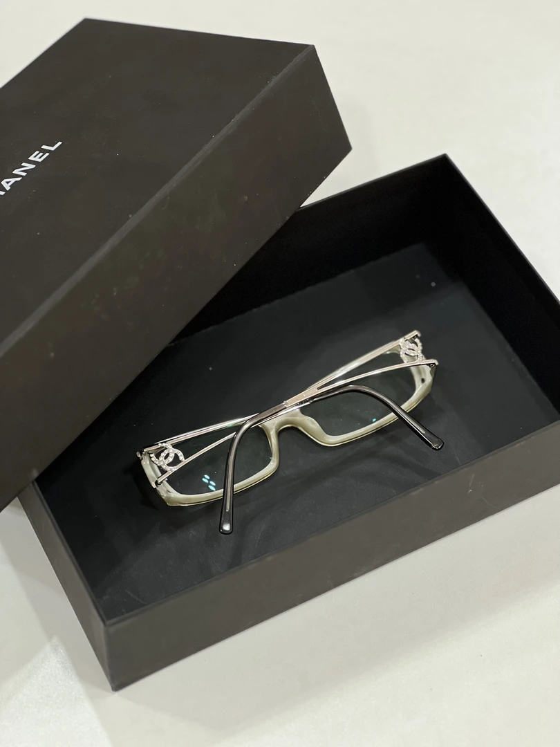 95新 Chanel/香奈儿 夏七中古/镂空满钻/平光镜10