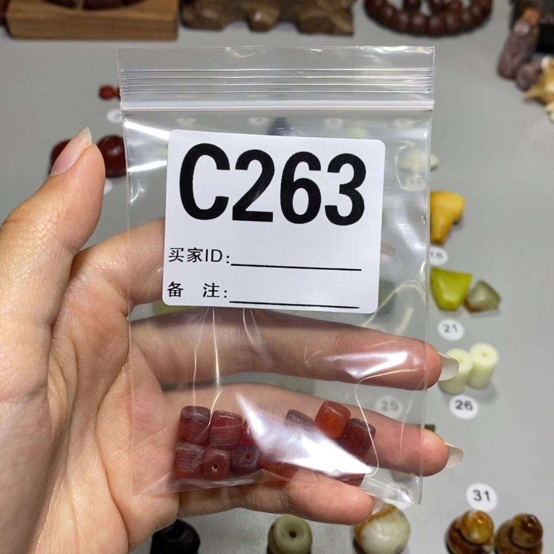 蛇纹石玉未镶嵌颈饰琪**胜