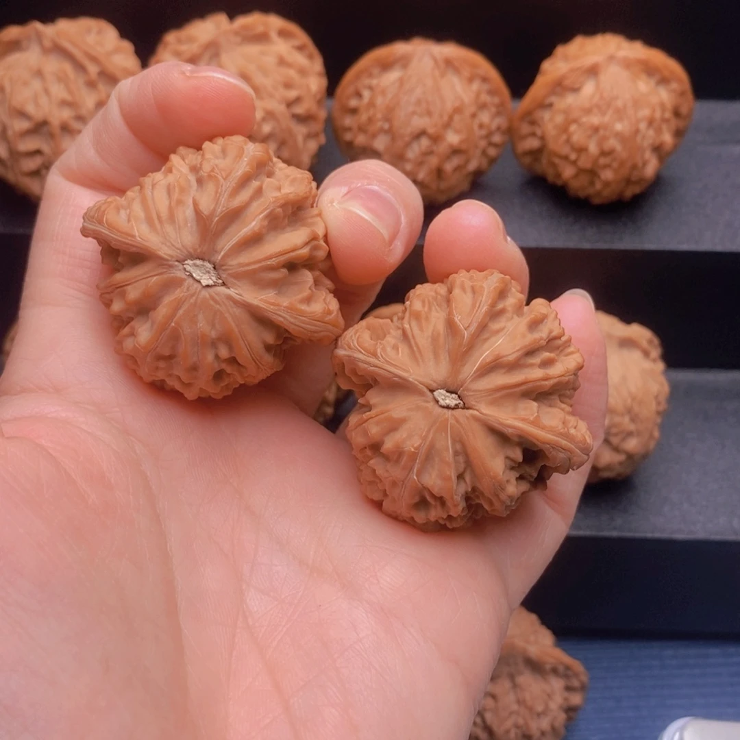 把件文玩核桃杨*磨盘