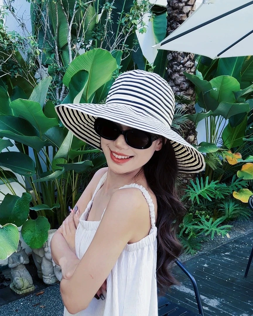 日系可折叠夏季条纹渔夫帽女新款长防晒帽子时尚盆帽大头围太阳帽