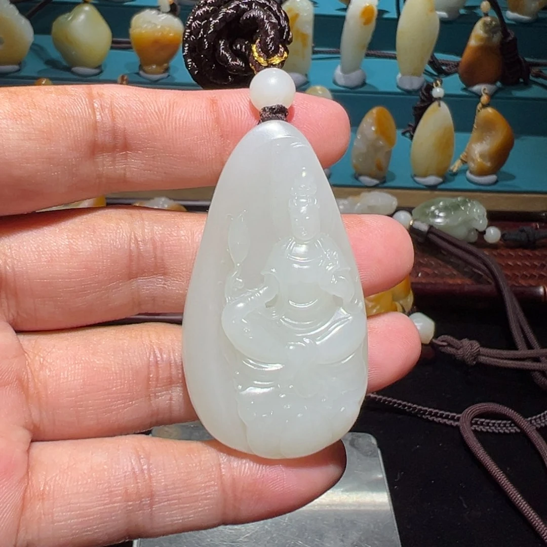 颈饰未镶嵌和田玉（子料）标*