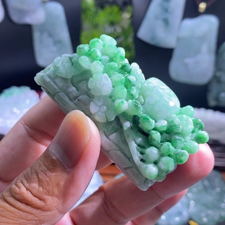 【闪购商品】颈饰未镶嵌翡翠1111111111111