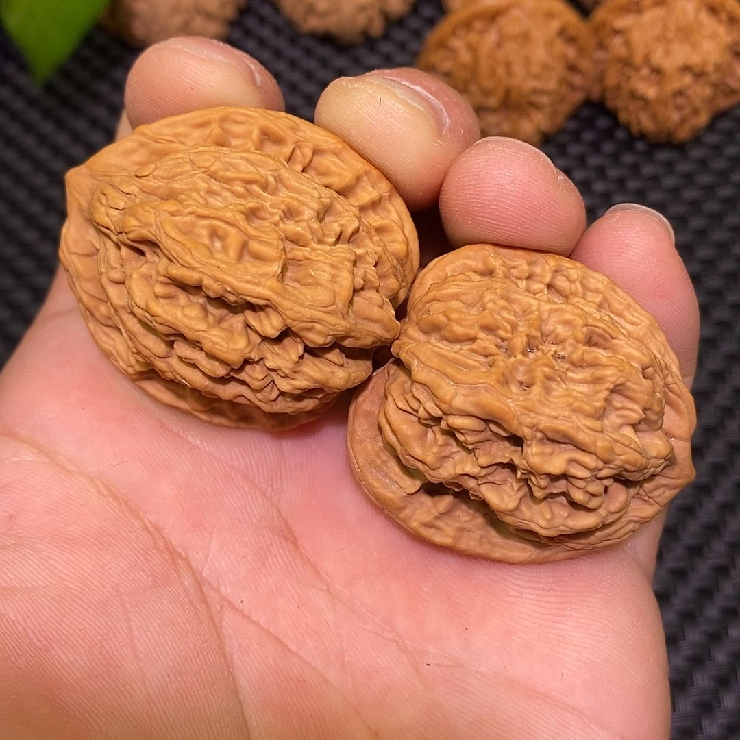 桃核吊坠36+全品麦穗虎头