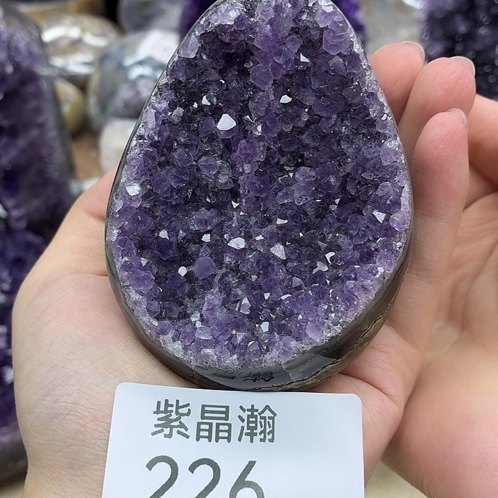 大型摆件（非配饰）未镶嵌水晶