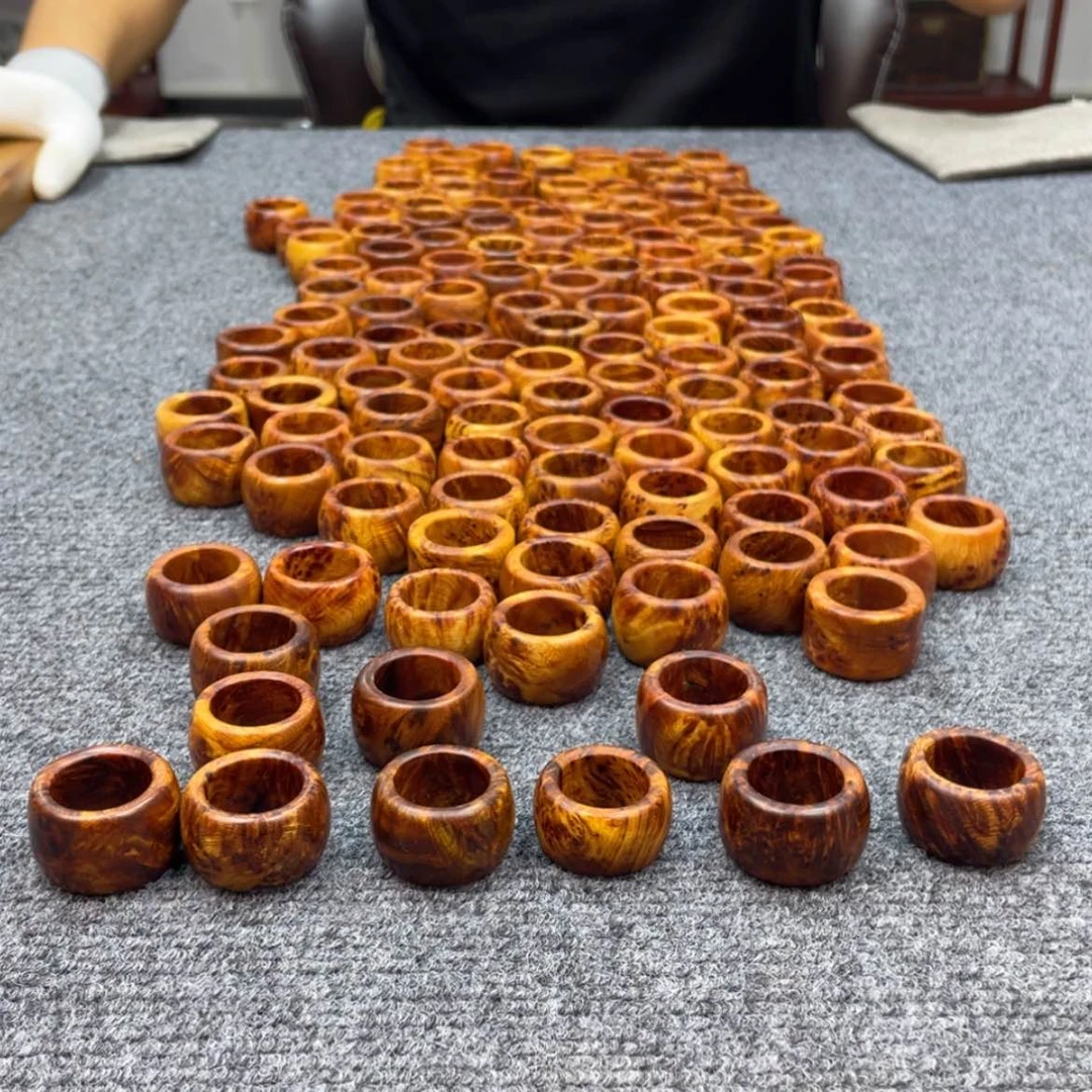 【闪购商品】柏木（崖柏）太行崖柏，全爆满留疤火焰纹扳指，到手一个