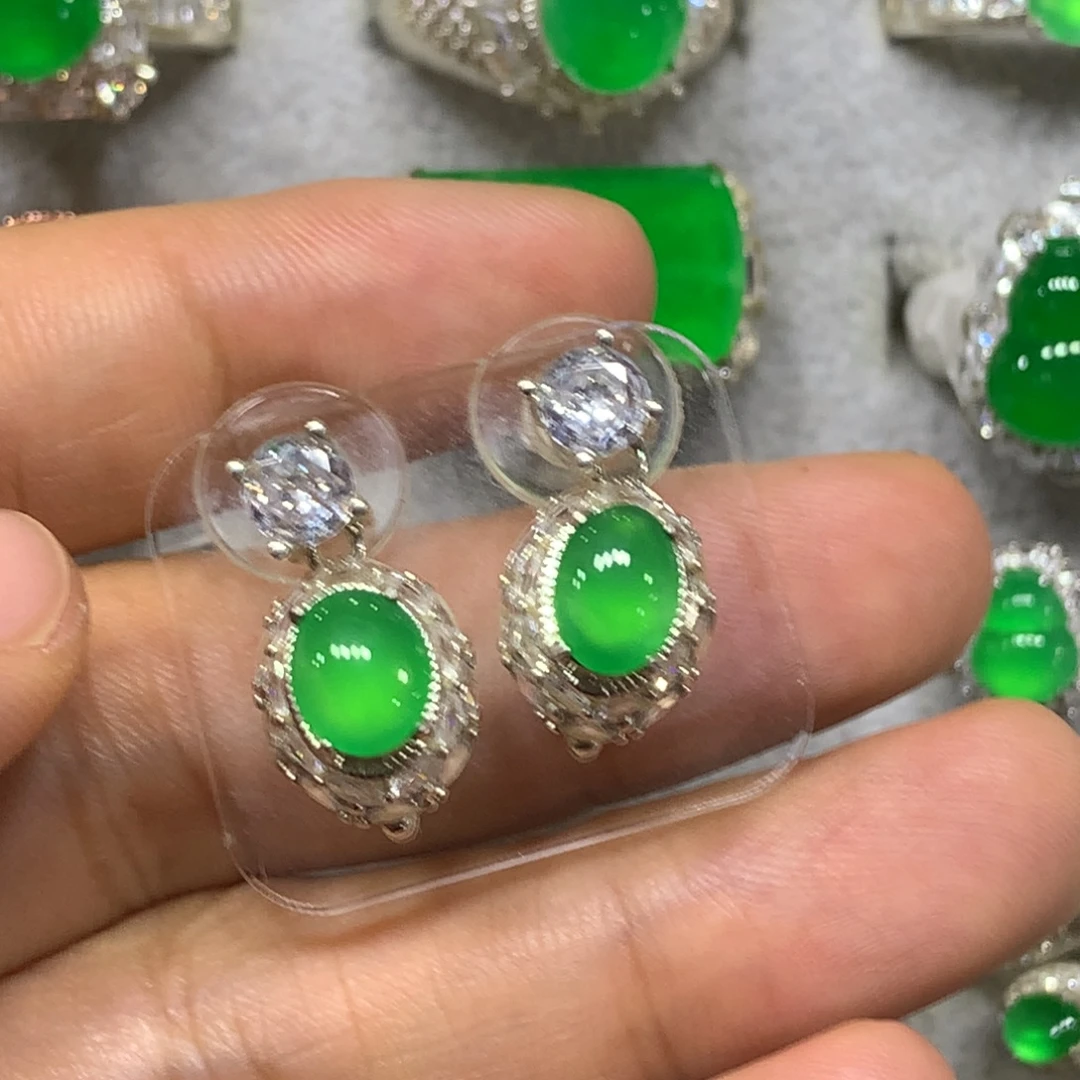 定制翡翠未镶嵌买断不退