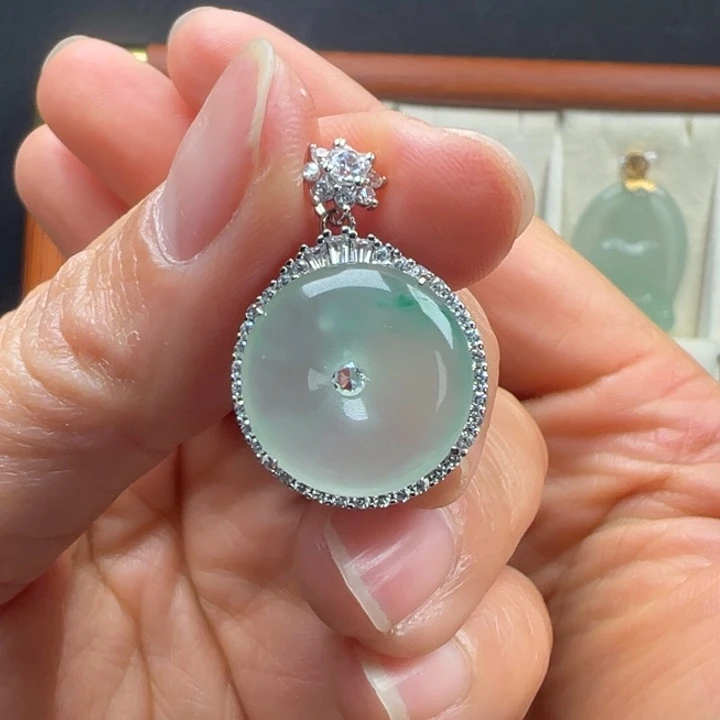 石英质玉银S925镀金镶嵌吊坠(不含链)